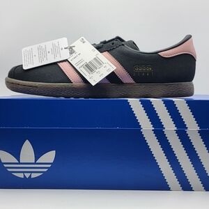NIB Women's Adidas STADT Gray and Pink Sneakers SIZE 8